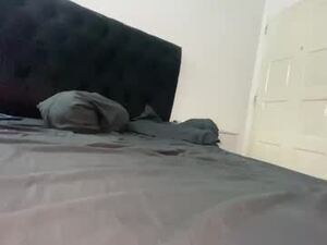 spoiledbyyou's webcam