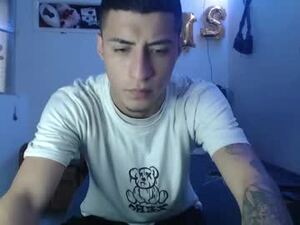sr_porn01's webcam