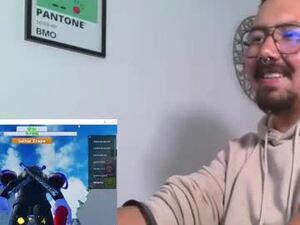 submissiveplayer's webcam