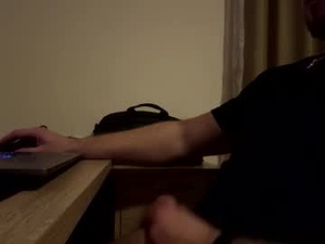 sun_is_dark's webcam