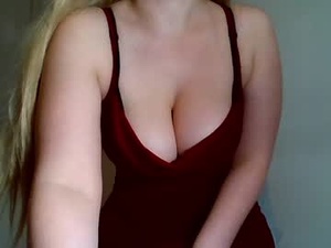 sweat_mia's webcam