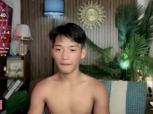 sweet_clarence69's webcam