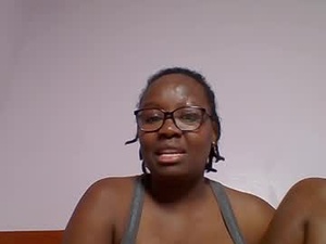 sweetariah1's webcam