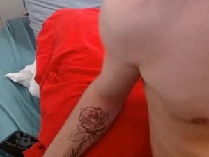 sweetbearoo7's webcam