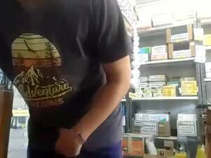 sweetcuervo's webcam