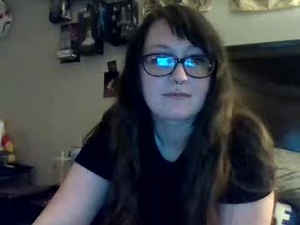 sweetdarcydoll's webcam