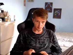 sweetiecumshot's webcam