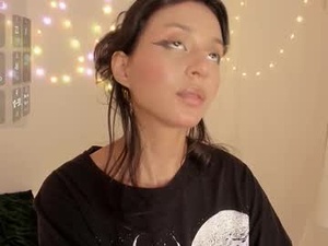 tamara_aluna_'s webcam