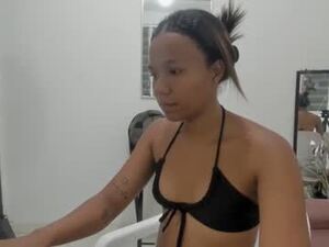 tasty_alejandra's webcam