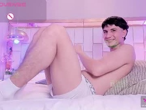 taylor_brooks_'s webcam