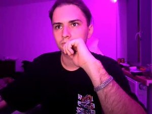 teasenova's webcam