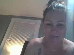 tempcouple4now's webcam
