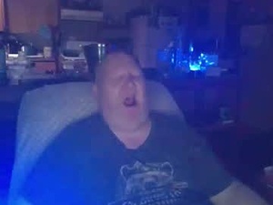 thealiensarecumming's webcam