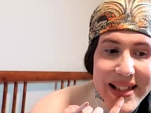 thedolllee25's webcam