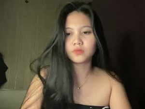 thelifeof_kiara's webcam