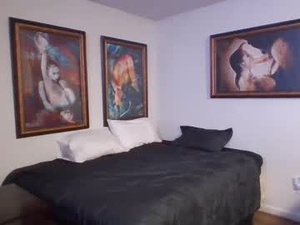 theredcarpetxo2's webcam