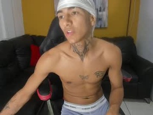 thiago_baby_19's webcam