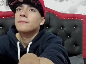thiago_divine_anki's webcam