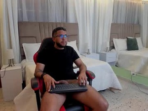 thom_houston's webcam