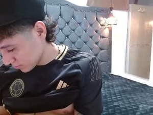 tiger_hot10's webcam