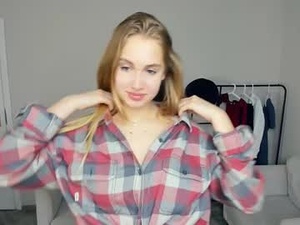 tilliecristello's webcam