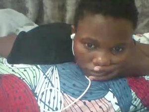 tina2030_1's webcam