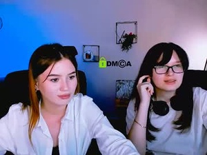 tina_blade_'s webcam