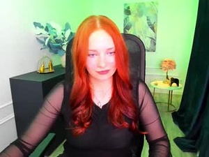 tinageroll's webcam