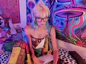 tinaroberts19's webcam