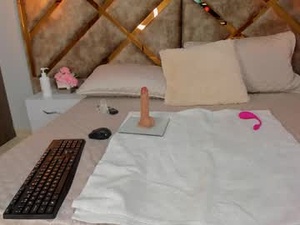 tink_fox's webcam