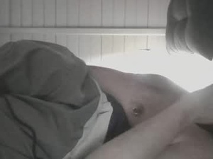 tiptosuckme's webcam