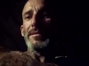 tktatdick87's webcam