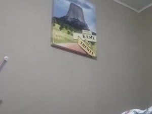tlessa86's webcam
