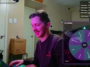 tokensarefun12801's webcam