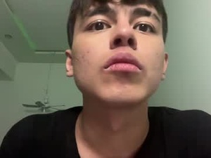 tommy73146's webcam