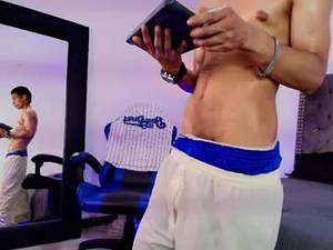 tommy_west_'s webcam