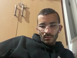 tommydesirex's webcam