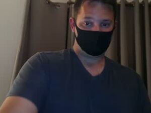 tomuchgirth's webcam