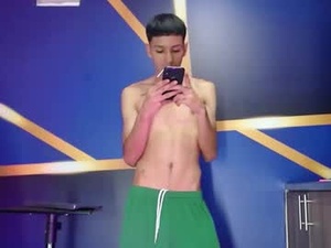 toom_houston_'s webcam