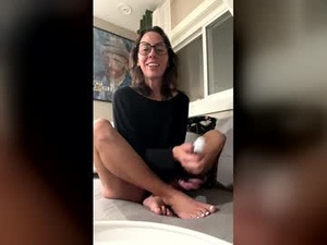 tootsiefoote001's webcam