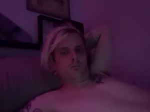 trevrawr69's webcam