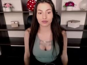 trinny_love's webcam