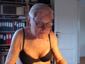 tubaist's webcam