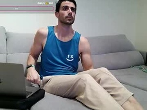 two_hot_to_handle's webcam