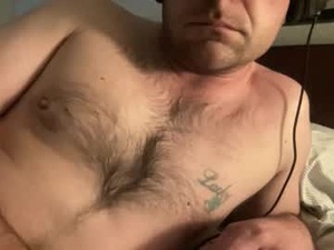 tyler_343422's webcam