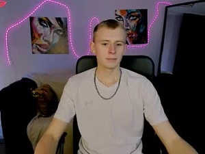 tyler_frost's webcam