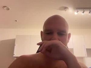 ukhotandhorny's webcam