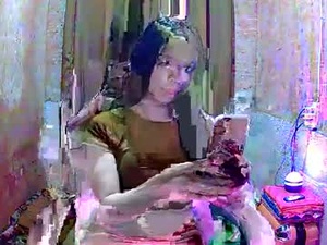 ur_naughtygirlxxx's webcam