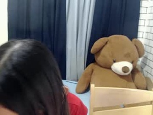 urhot_athena's webcam