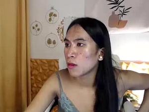 urnaughty_navea18's webcam
